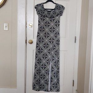 🆓 BOGO! 🆓 EUC Patterned Maxi Dress